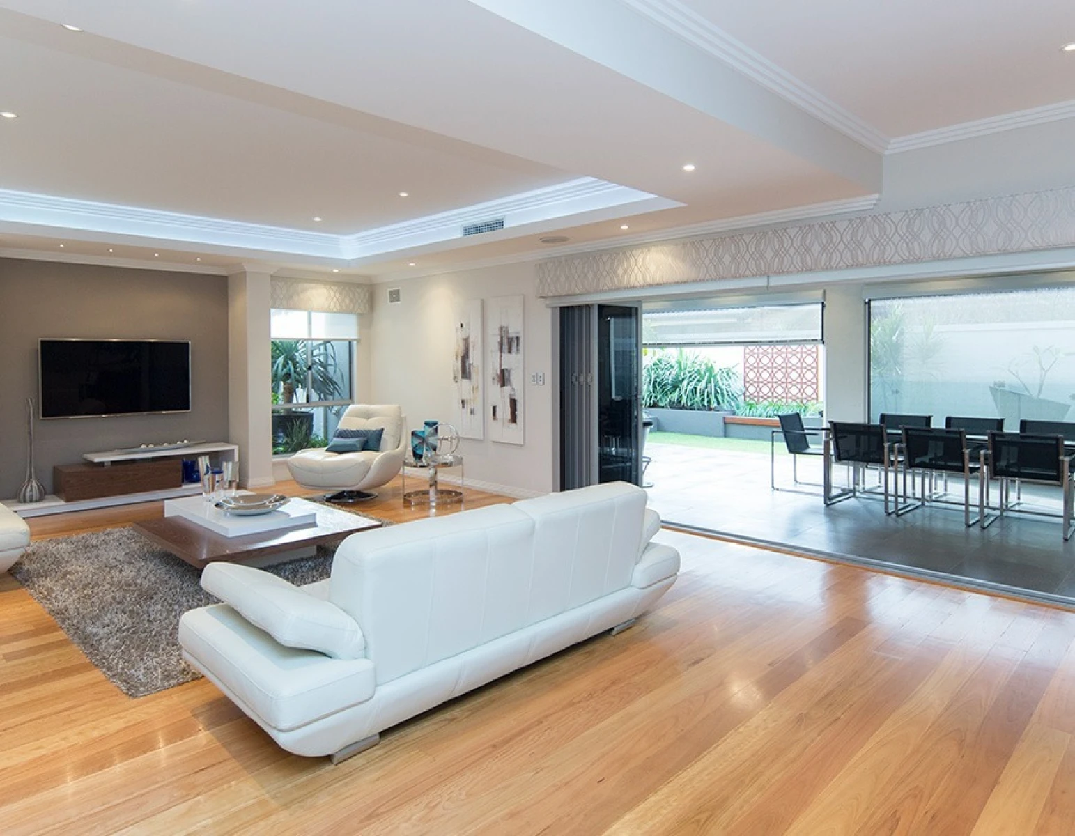 indoor-pelments-03.jpg